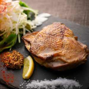 プロ直伝 鶏モモ焼き 皮がパリパリ 中はジューシーな焼き方 鳥マルシェ