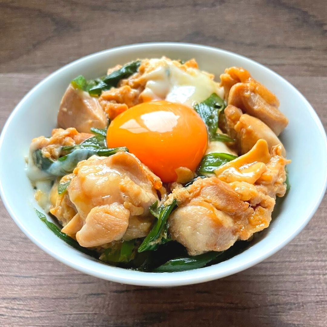 鶏ソムリエ監修の親子丼