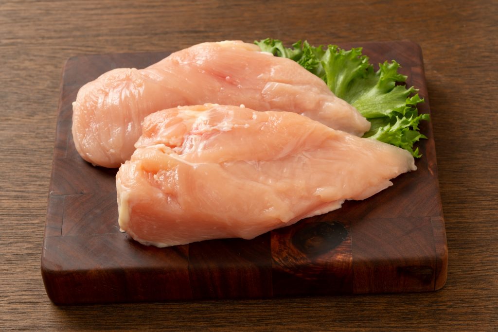 低カロリーな鶏胸肉の鶏ソムリエおすすめ調理法 鳥マルシェ 低カロリーな鶏胸肉の鶏ソムリエおすすめ調理法 鳥マルシェ